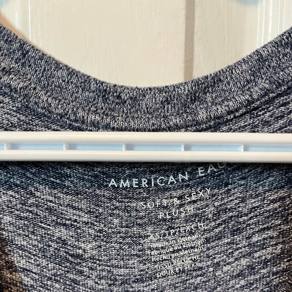 Long sleeve tee - Picture 2 of 2